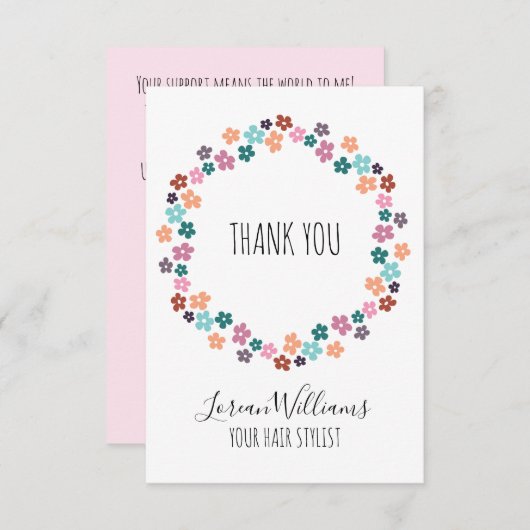 Schattige Pastel Bloemen Haar Stylist Bloemkrans Bedankkaart (Voorkant / Achterkant)