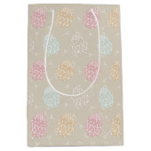 Schattige pastel easter egg medium cadeauzakje (Voorkant)