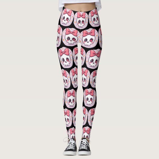 Schattige Pastel Goth Schedel met Strik Leggings (Voorkant)