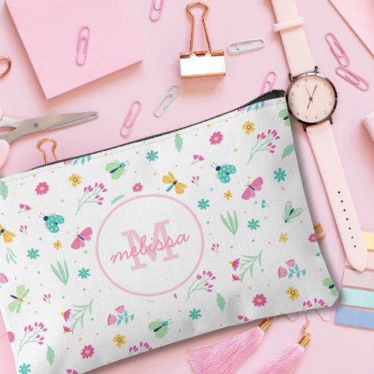 Schattige Pastel Wit Roze Bloempatroon Monogram Etui