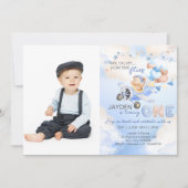 Schattige pastelblauw bruin Baby Beer op het vlieg Kaart (Voorkant)