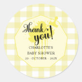 Schattige pastelgeel gingham Baby shower Ronde Sticker (Voorkant)