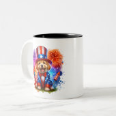 Schattige Patriottisch Uncle Sam Puppy Vuurwerk Tweekleurige Koffiemok (Voorkant links)