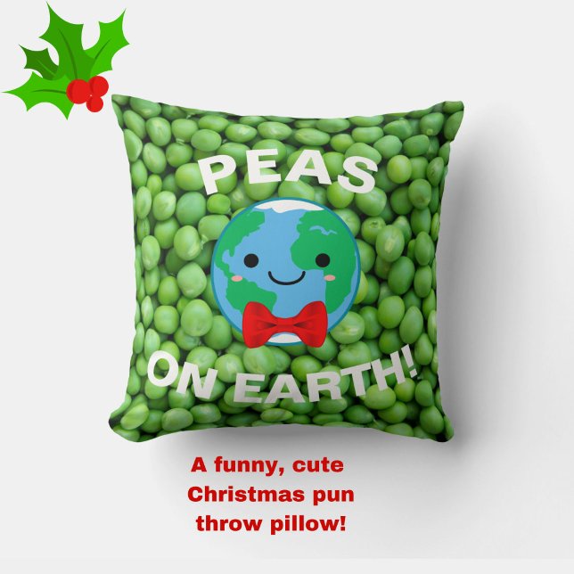 Schattige "Peas on Earth" Grappig groen kerstfeest Kussen (Peas on Earth and Goodwill to All! A funny, cute Christmas pun to make you smile!)