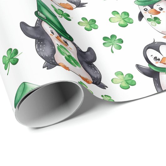 Schattige Penguin Green Pet Shamrock St. Patrick's Cadeaupapier (Rol Hoek)