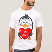 Schattige Penguin Holding Be Mine Heart T-shirt (Voorkant)