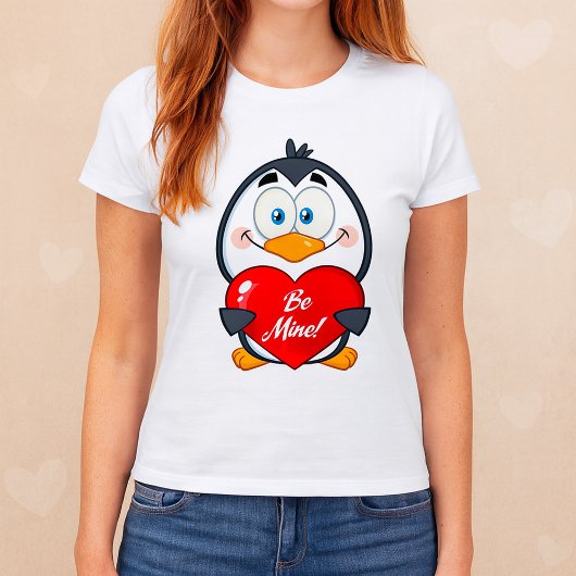 Schattige Penguin Holding Be Mine Heart T-shirt