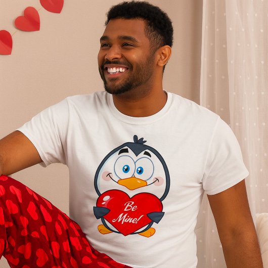 Schattige Penguin Holding Be Mine Heart T-shirt
