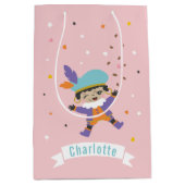 Schattige Pietje met naam en pepernoten Medium Cadeauzakje (Voorkant)