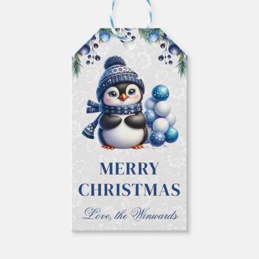 Schattige pinguïn met blauwe kerstversieringen cadeaulabel (Voorkant)