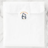 Schattige pinguïnknuffel – Winterliefde Ronde Sticker (Tas)