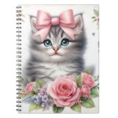 SCHATTIGE PLUIZIG KITTEN MET BOGEN EN BLOEMEN NOTITIEBOEK (Voorkant)