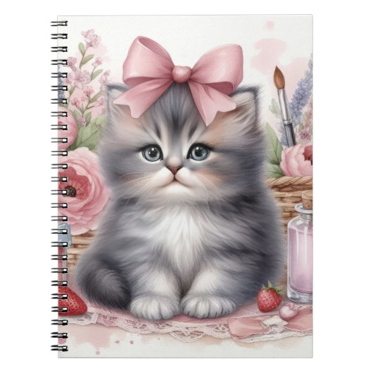 SCHATTIGE PLUIZIG KITTEN MET BOGEN EN BLOEMEN NOTITIEBOEK (Voorkant)