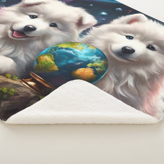 Schattige pluizige Samoyed Puppies, Planets Earth Sherpa Deken (3/4)