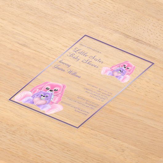 Schattige Plushies Little Sister Baby shower Acryl Uitnodigingen (Laagn)