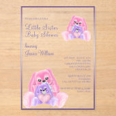 Schattige Plushies Little Sister Baby shower Acryl Uitnodigingen (Voorkant)