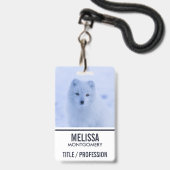 Schattige Poolvos op Besneeuwde Winterachtergrond Badge (Achterkant met lanyard)