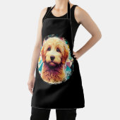 Schattige Portret Goldendoodle Dog op Golden Doodl Schort (Insitu)