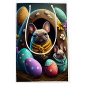 Schattige pug met paaseieren Een feestelijke en sn Medium Cadeauzakje (Voorkant)