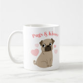 Schattige Pug "Pugs and Kisses" Aangepaste foto Koffiemok (Links)