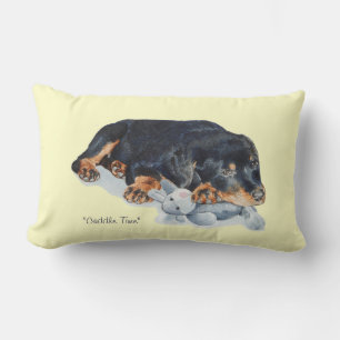 schattige puppy rottweiler die teddybeer verknalle kussen