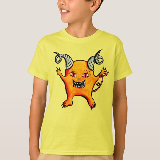 Schattige raar gehoornde kleine demon creature t-shirt (Voorkant)