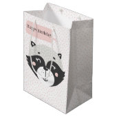 Schattige Racoon - Roze Confetti Kids Verjaardagsc Medium Cadeauzakje (Voorkant Gekanteld)
