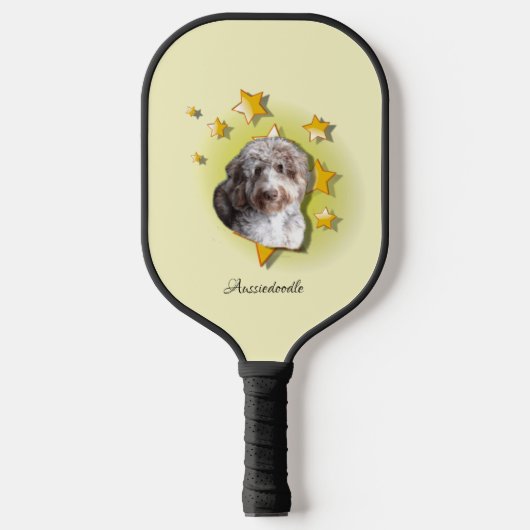 Schattige Red Merle Aussiedoedle is een ster Pickleball Paddle (Voorkant)