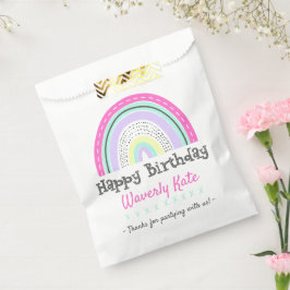 Schattige Regenboog Verjaardagsfeest met de naam v Bedankzakje