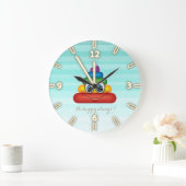 Schattige regenboogpoop Emoji - Wees altijd gelukk Grote Klok (Huis)