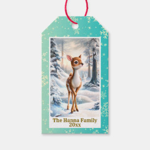 Schattige rendieren in het winterbos Kerstmis Cadeaulabel
