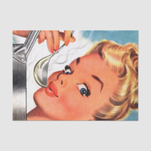 schattige retro  ontkoppelde dame koken tissuepapier