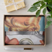 schattige retro  ontkoppelde dame koken tissuepapier (Geschenk)