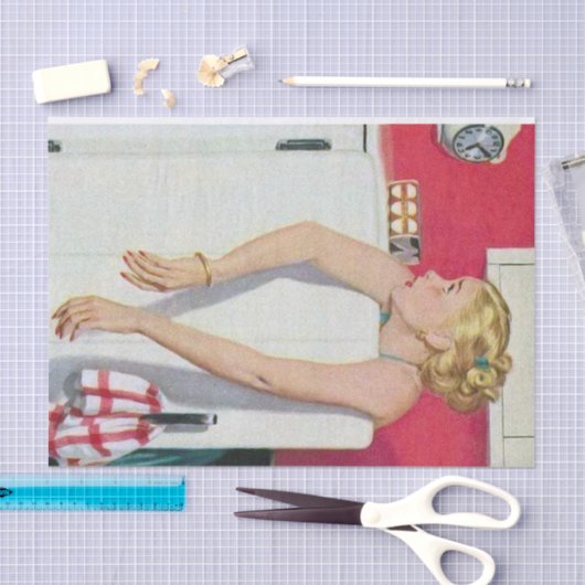 schattige retro ontkoppelde dame koken tissuepapier (Craft)