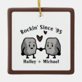 Schattige Rock Pun Pas getrouwd Paar Bruiloft Jubi Keramisch Ornament (Voorkant)