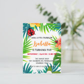 Schattige rode lieveheersbeestje met polka stippen briefkaart (Staand voorkant)