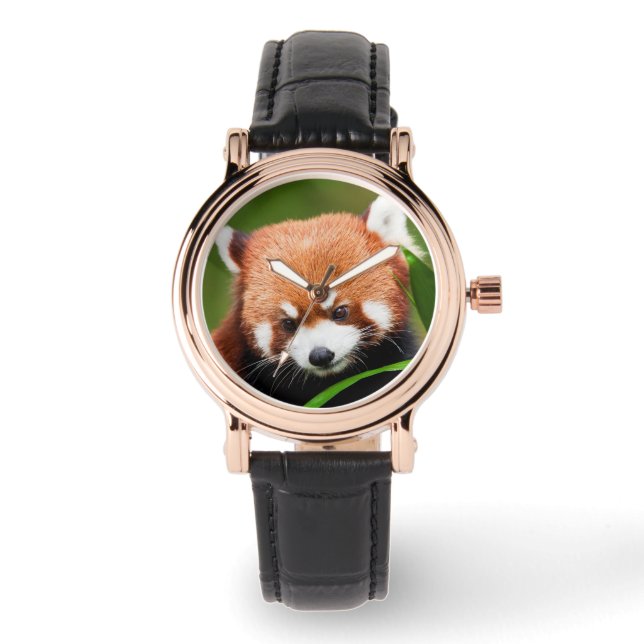Schattige Rode Panda Horloge (Voorkant)