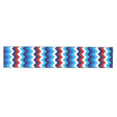 Schattige Rood Wit Blauw Chevrons Medium Tafellope Medium Tafelloper (Horizontaal)