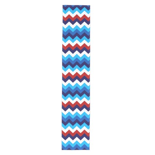 Schattige Rood Wit Blauw Chevrons Medium Tafellope Tafelloper (Voorkant)