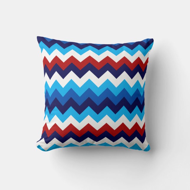 Schattige Rood Wit Blauw Chevrons Sierkussen (Voorkant)