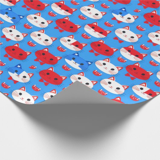 Schattige Rood Wit Blauw Kattenkoppen Patroon Dier Cadeaupapier (Hoek)