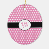 Schattige roze aangepaste initialen Polka Dot Keramisch Ornament (Links)