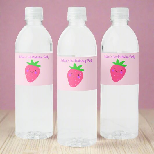 Schattige roze aardbei meisje 1e verjaardagsfeestj waterfles etiket