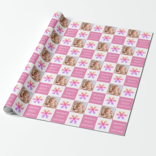 Schattige Roze Baby's eerste Kerstmis Sneeuwvlok F Cadeaupapier (Uitgerold)