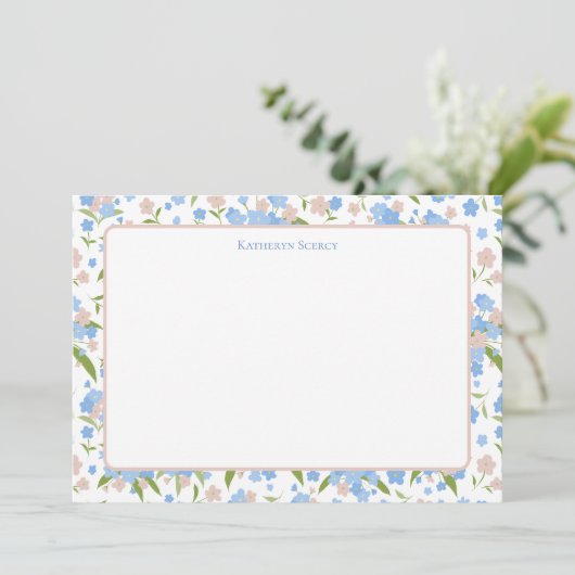 Schattige Roze & Blauw Bloemen Gepersonaliseerd Br Bedankkaart (Staand voorkant)