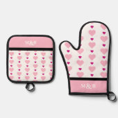 Schattige roze en wit hartpatroonmonogram ovenwant & pannenlap set (Voorkant)