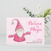 Schattige Roze Kabouter Geloof in Magie Kerstmis Feestdagenkaart (Staand voorkant)