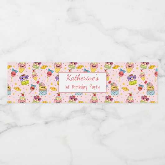 Schattige roze kawaii snoepjes happy 1st verjaarda waterfles etiket (Enkel label)