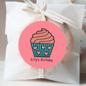 Schattige roze lief cupcake thema verjaardagsfeest ronde sticker