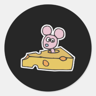 schattige roze muis in zwitserse kaas ronde sticker